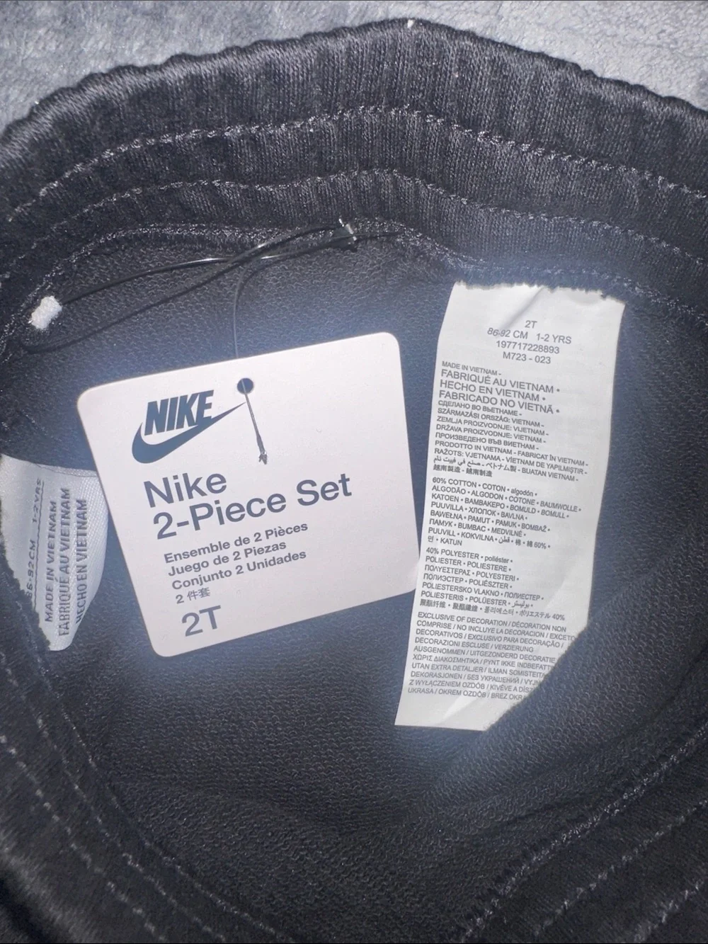 NWT Nike Black and Coral Shorts (2T)
